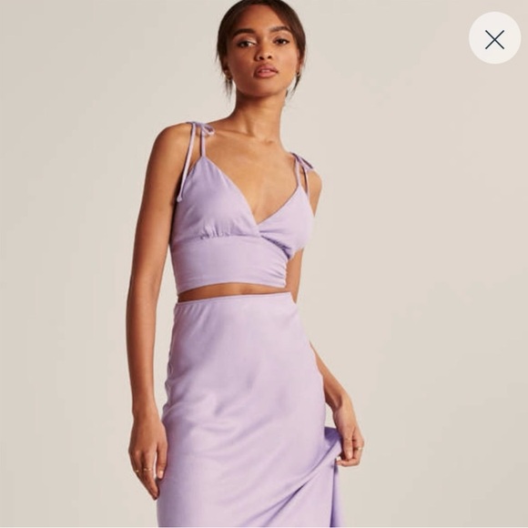 XS Abercrombie Purple String Crop Top - Picture 1 of 4